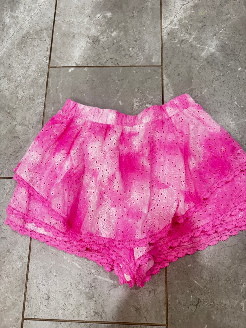 Free the Roses Hot Pink Eyelet Lace Layered Skort, size s